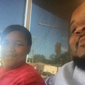 Meet your Posher, Eric